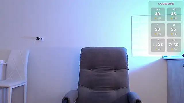 Eva Hailey  online show from 26, 2, 2025