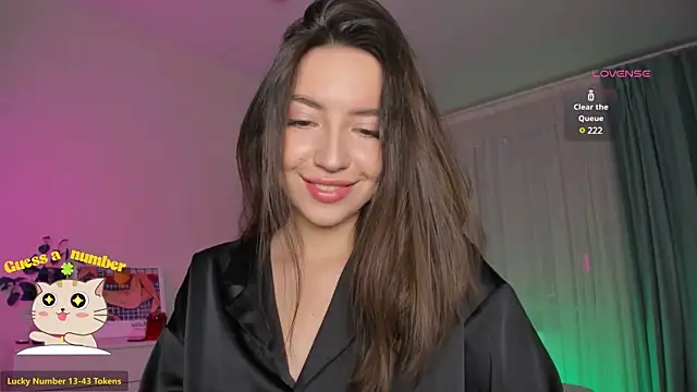 Snapshot of Oh_My_Dianee chatting on 6, 3, 2025 Oh My Dianee online show from 6, 3, 2025