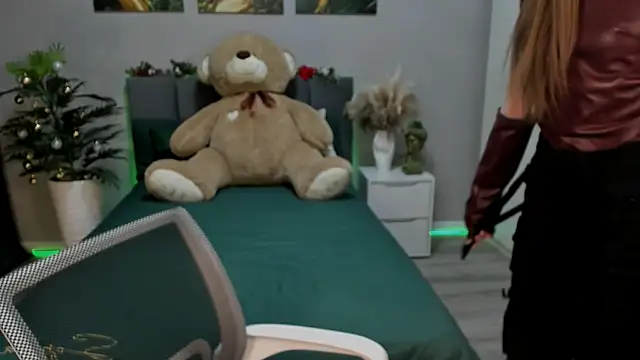 AlexaHarmon online show from 30, 1, 2025