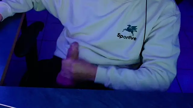 Snapshot of Vlad230323 chatting on 23, 11, 2025 Vlad230323 online show from 23, 11, 2025