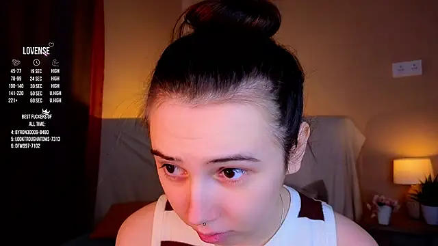 Snapshot of GillianDowdey chatting on 14, 10, 2025 GillianDowdey online show from 14, 10, 2025