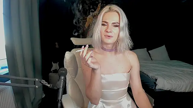 Milena marshmalows online show from 13, 12, 2024