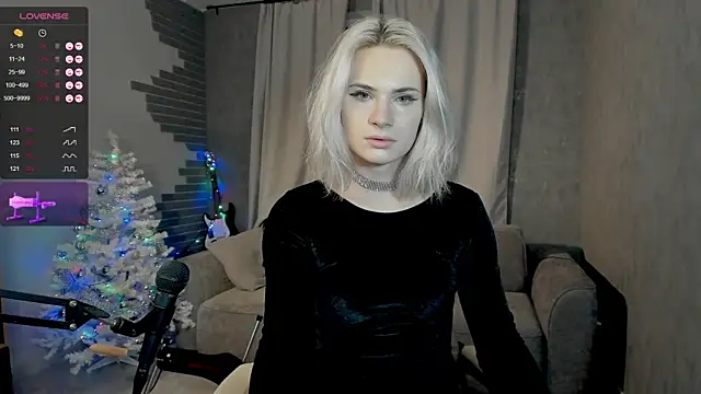 Milena marshmalows online show from 21, 12, 2024