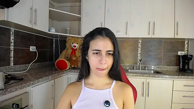 Snapshot of anna_alvarez chatting on 10, 7, 2026 anna alvarez online show from 10, 7, 2026