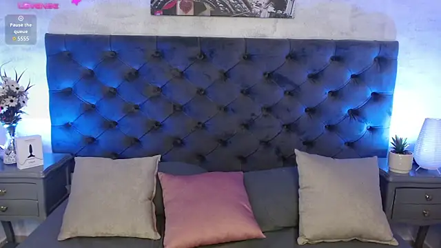 Snapshot of CheryelFox chatting on 14, 12, 2024 CheryelFox online show from 14, 12, 2024