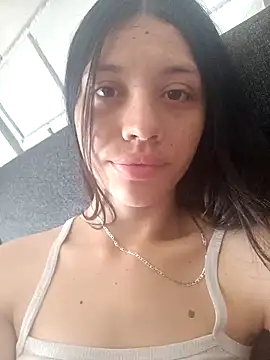 Snapshot of CheryelFox chatting on 9, 3, 2025 CheryelFox online show from 9, 3, 2025