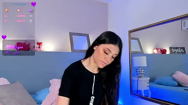 Snapshot of CheryelFox chatting on 14, 3, 2025 CheryelFox online show from 14, 3, 2025