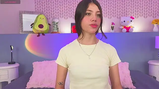 Snapshot of CheryelFox chatting on 19, 7, 2026 CheryelFox online show from 19, 7, 2026