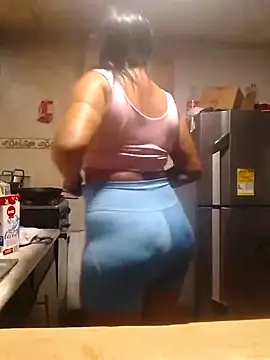 Snapshot of lupita_2023 chatting on 14, 1, 2025 lupita 2023 online show from 14, 1, 2025