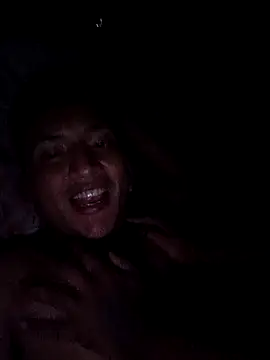 Snapshot of BingedHearts chatting on 3, 2, 2026 BingedHearts online show from 3, 2, 2026