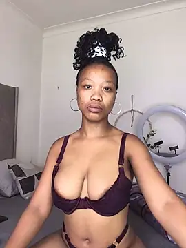 Snapshot of SZA_Doja chatting on 30, 12, 2024 SZA Doja online show from 30, 12, 2024