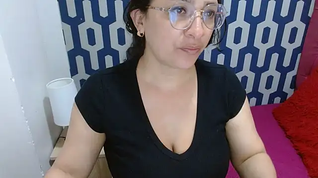 sarax ximena online show from 11, 10, 2025