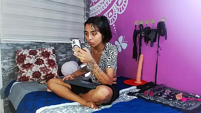 AntonellaAndNoah online show from 3, 2, 2026