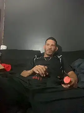 Snapshot of Chico_Bellaco chatting on 31, 10, 2025 Chico Bellaco online show from 31, 10, 2025