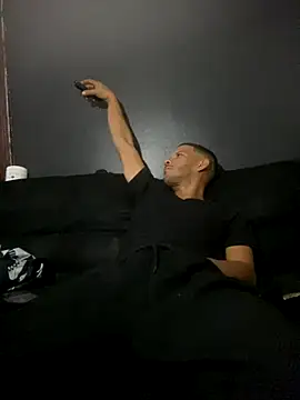 Snapshot of Chico_Bellaco chatting on 2, 11, 2025 Chico Bellaco online show from 2, 11, 2025