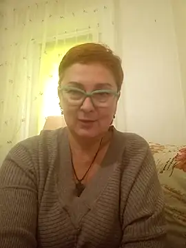 Snapshot of YourTenderness45 chatting on 16, 10, 2025 YourTenderness45 online show from 16, 10, 2025