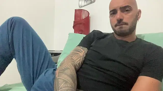 Snapshot of alessandromori91 chatting on 26, 9, 2025 alessandromori91 online show from 26, 9, 2025