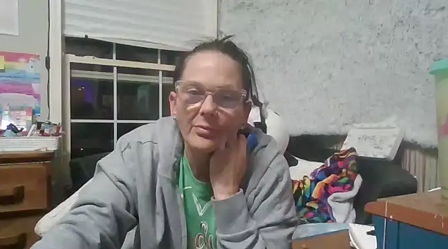 Snapshot of TopazVixen chatting on 11, 3, 2025 TopazVixen online show from 11, 3, 2025