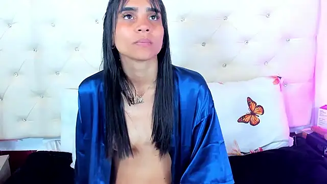 Snapshot of sophie_pariss chatting on 20, 2, 2025 sophie pariss online show from 20, 2, 2025