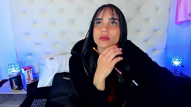 Snapshot of sophie_pariss chatting on 22, 2, 2025 sophie pariss online show from 22, 2, 2025