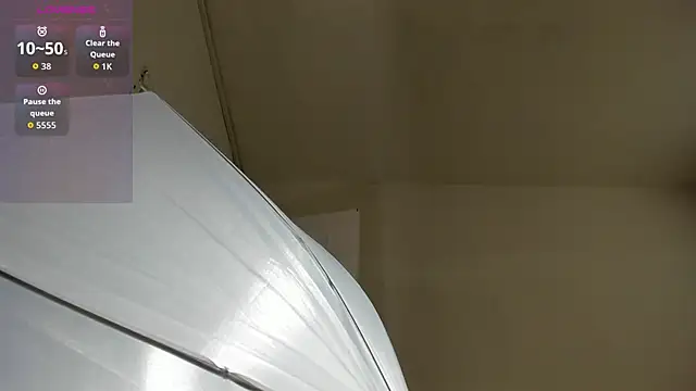 Snapshot of sophie_pariss chatting on 1, 10, 2025 sophie pariss online show from 1, 10, 2025