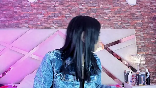 Snapshot of sophie_pariss chatting on 5, 11, 2025 sophie pariss online show from 5, 11, 2025