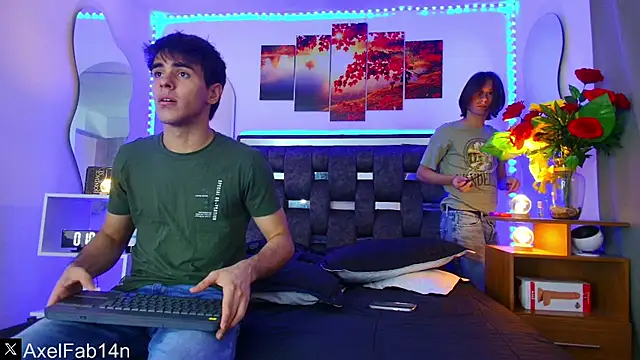 Alex and Fabian online show from 2, 2, 2025