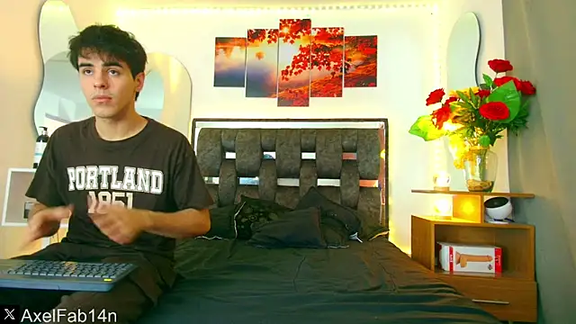 Alex and Fabian online show from 3, 2, 2025