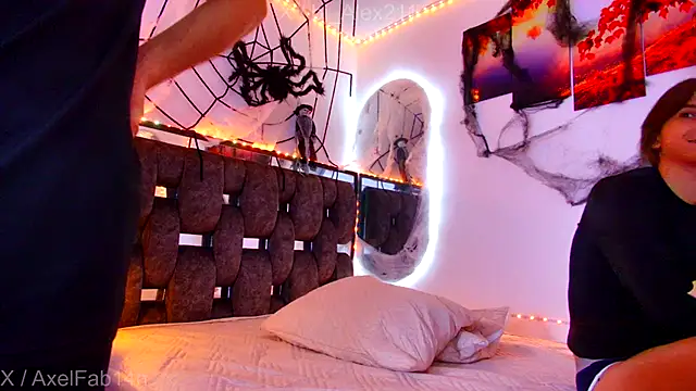 Alex and Fabian online show from 21, 10, 2025