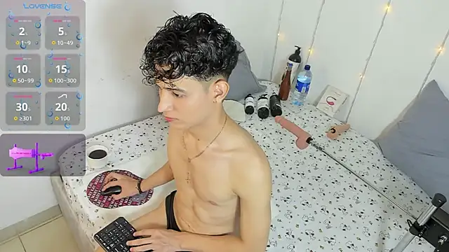 Snapshot of Benjamin_Buster chatting on 18, 9, 2025 Benjamin Buster online show from 18, 9, 2025