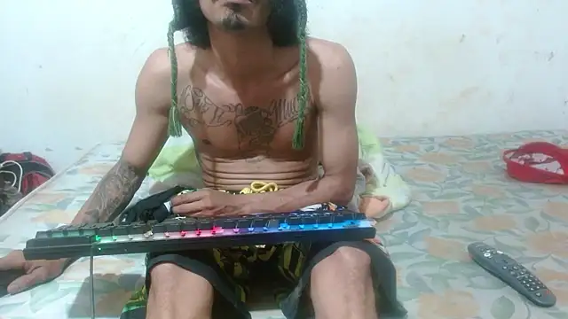 Snapshot of damian_bottom_bigcock chatting on 25, 12, 2024 damian bottom bigcock online show from 25, 12, 2024