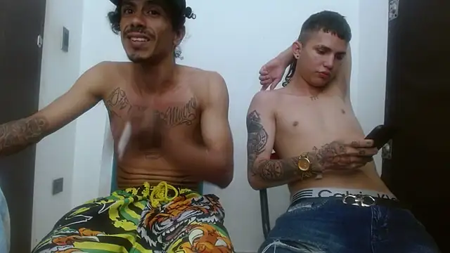 Snapshot of damian_bottom_bigcock chatting on 11, 3, 2025 damian bottom bigcock online show from 11, 3, 2025