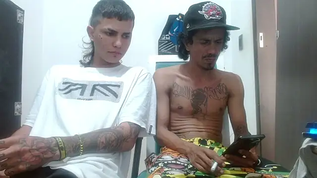 Snapshot of damian_bottom_bigcock chatting on 12, 3, 2025 damian bottom bigcock online show from 12, 3, 2025