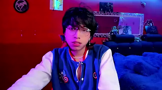 Snapshot of AnggelONfiree chatting on 16, 12, 2024 AnggelONfiree online show from 16, 12, 2024