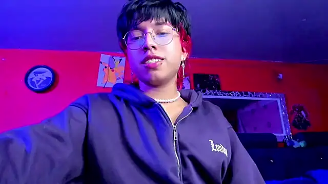 Snapshot of AnggelONfiree chatting on 23, 2, 2025 AnggelONfiree online show from 23, 2, 2025