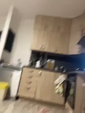 Snapshot of Zbochunec chatting on 4, 12, 2025 Zbochunec online show from 4, 12, 2025