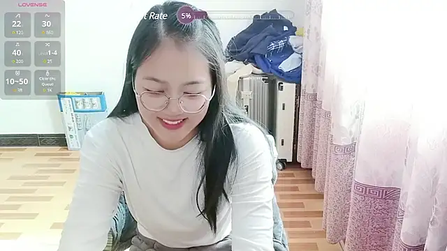 luoxuwen online show from 7, 2, 2025