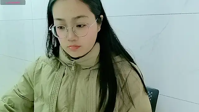 luoxuwen online show from 27, 2, 2025