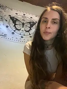 Snapshot of isadelasestrellas chatting on 27, 4, 2026 isadelasestrellas online show from 27, 4, 2026