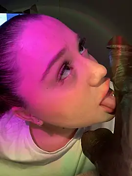 DaisyBooom online show from 23, 2, 2025