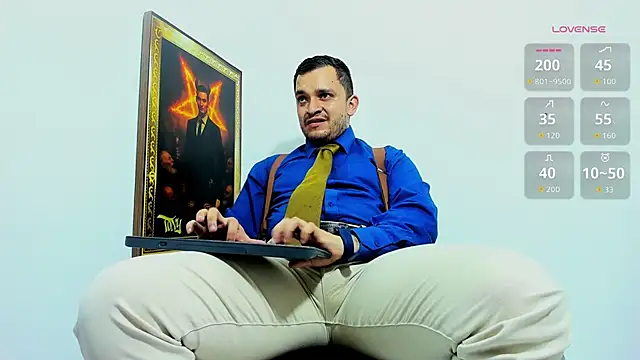 Snapshot of tony_landri chatting on 15, 5, 2026 tony landri online show from 15, 5, 2026