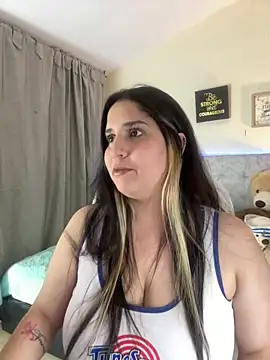 valentina jonnes1 online show from 12, 12, 2024