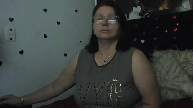 Evaaross 2345 online show from 11, 3, 2026