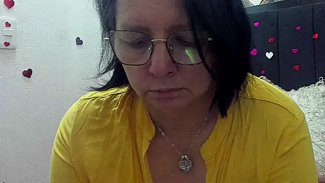 Evaaross 2345 online show from 18, 5, 2026