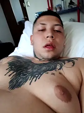 Snapshot of HotBoyJB2000 chatting on 12, 11, 2025 HotBoyJB2000 online show from 12, 11, 2025