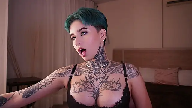 AliceShazaham  online show from 9, 2, 2025