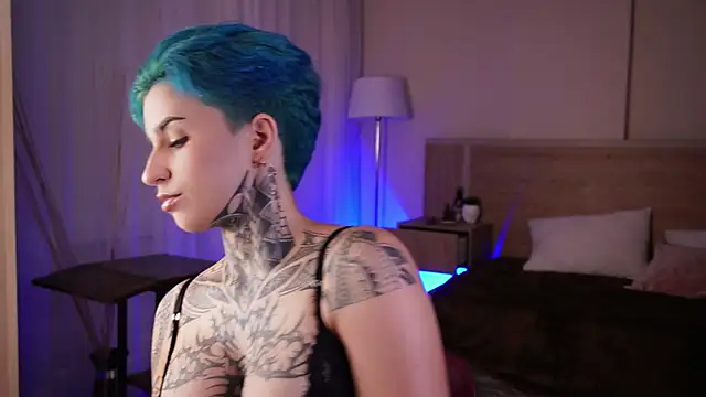 AliceShazaham  online show from 22, 2, 2025