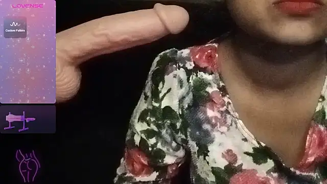 Snapshot of Sheela_oshovadi chatting on 5, 1, 2025 Sheela oshovadi online show from 5, 1, 2025