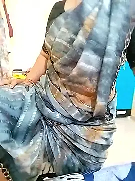 Snapshot of PayalSharmahot143 chatting on 2, 11, 2025 PayalSharmahot143 online show from 2, 11, 2025