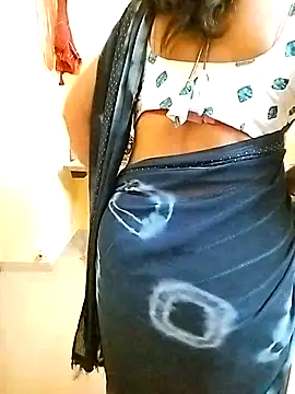 Snapshot of PayalSharmahot143 chatting on 24, 11, 2025 PayalSharmahot143 online show from 24, 11, 2025